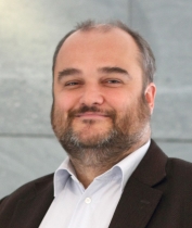 Tóth Csaba 